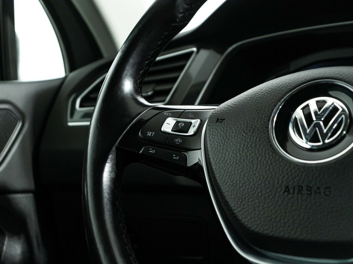 Фольксваген Тигуан б/у, 2019, Роботизированная. Фото: #16