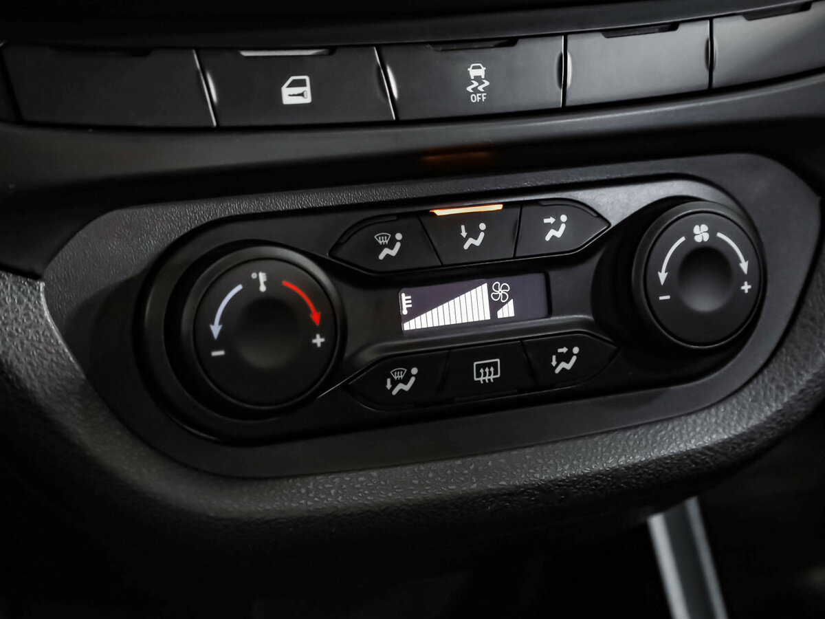 Лада (ВАЗ) Веста б/у, 2018, Механическая. Фото: #13