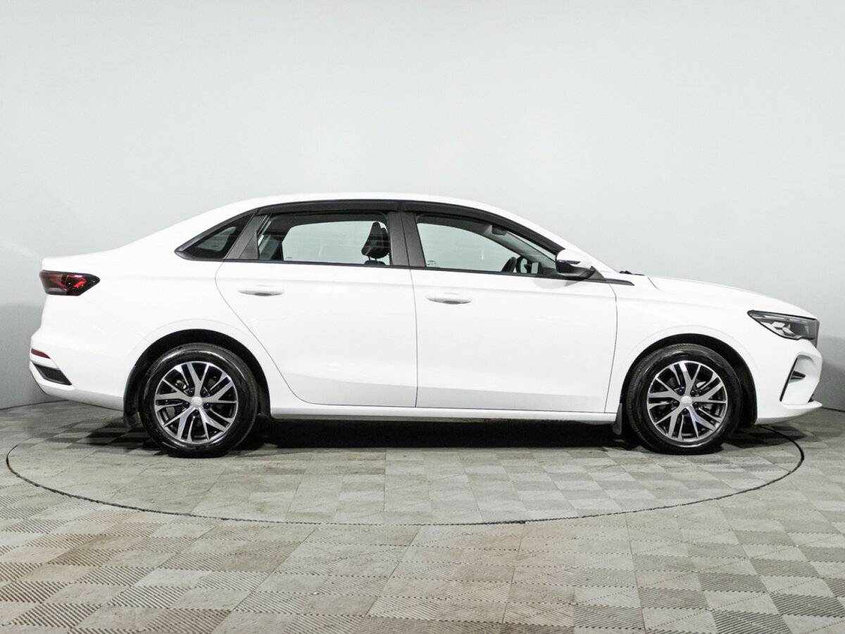 Джили Эмгранд б/у, 2023, Автоматическая. Фото: #3