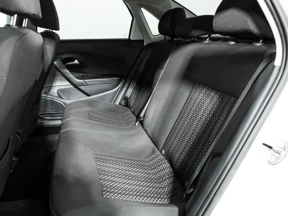 Фольксваген Поло б/у, 2019, Автоматическая. Фото: #9