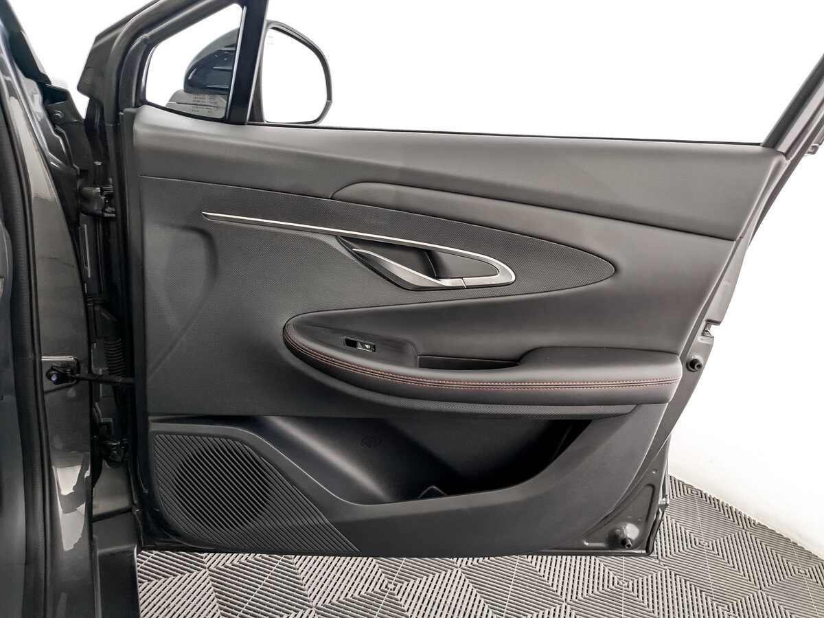 Чанган УНИ-Т б/у, 2023, Роботизированная. Фото: #23