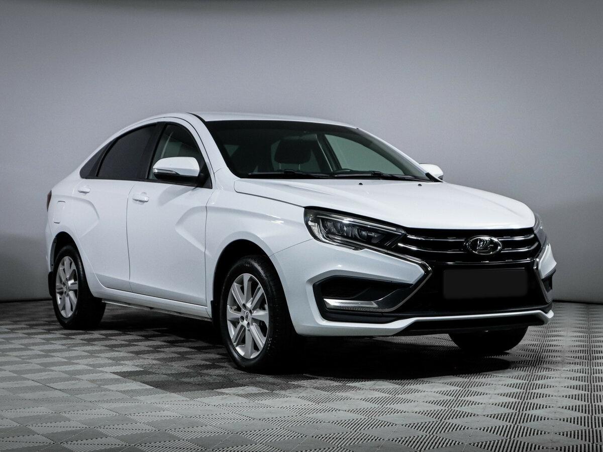 Лада (ВАЗ) Веста б/у, 2023, Механическая. Фото: #2