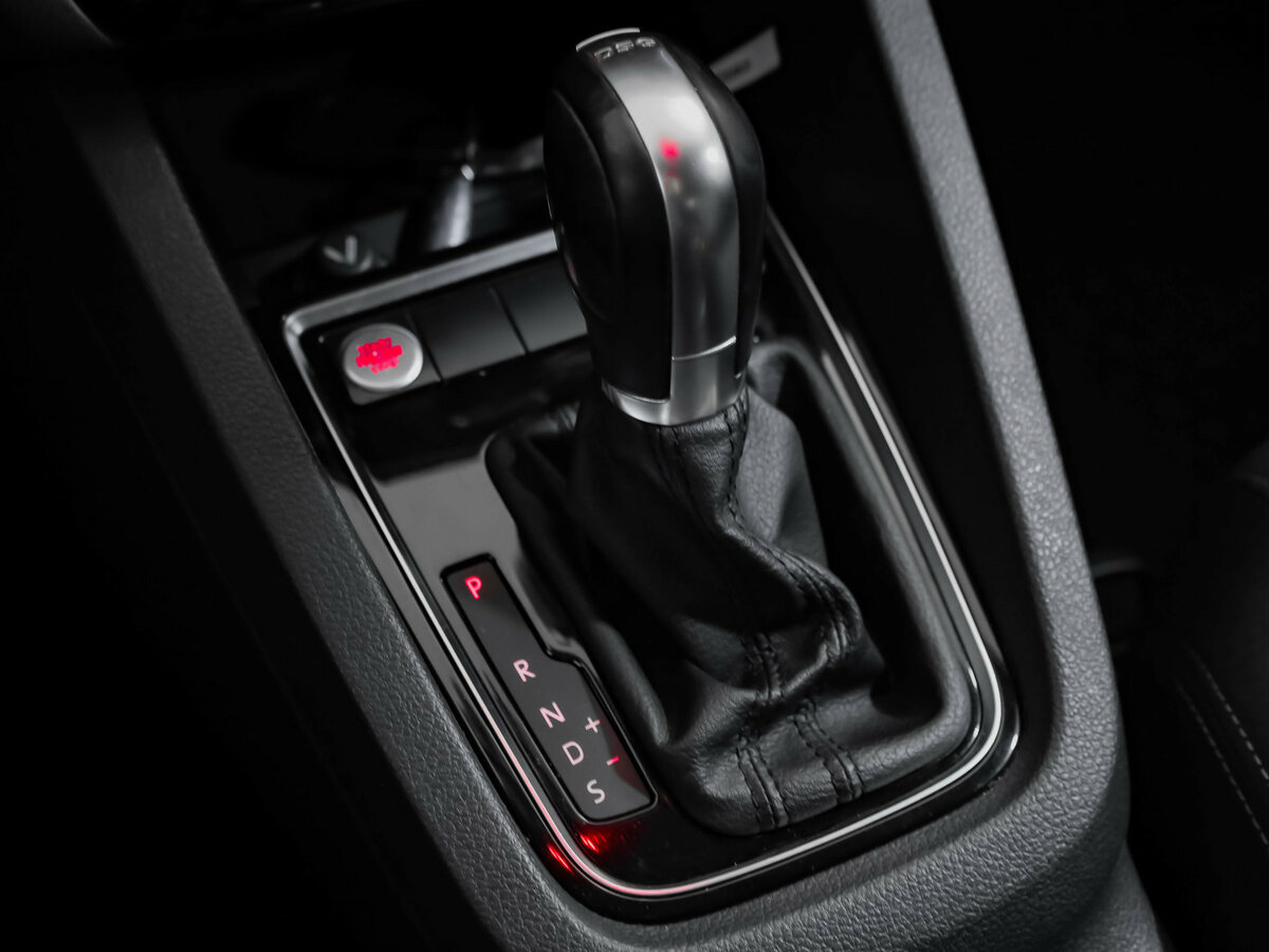 Фольксваген Джетта б/у, 2017, Роботизированная. Фото: #17