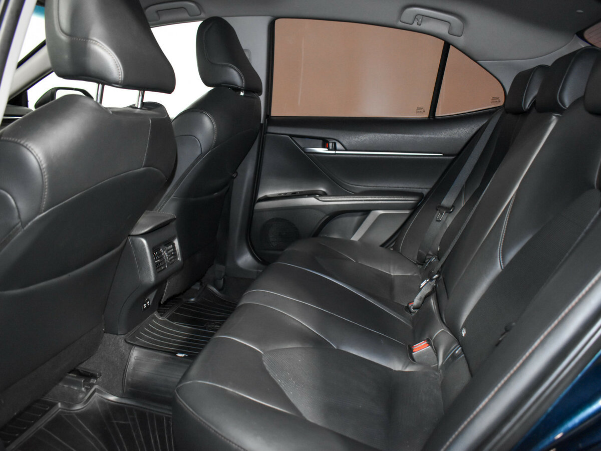 Тойота Камри б/у, 2018, Автоматическая. Фото: #10