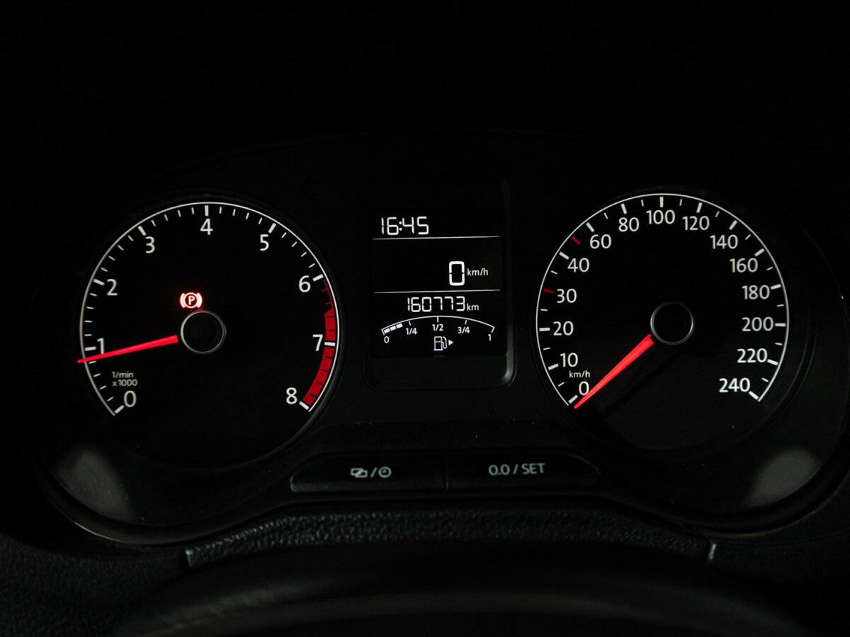 Фольксваген Поло б/у, 2016, Механическая. Фото: #11