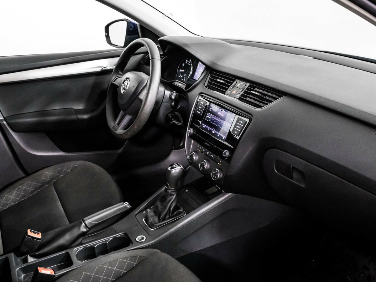 Шкода Октавия б/у, 2017, Автоматическая. Фото: #6