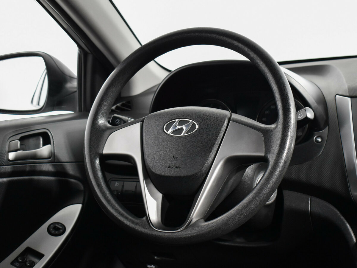 Хендай Солярис б/у, 2015, Автоматическая. Фото: #13